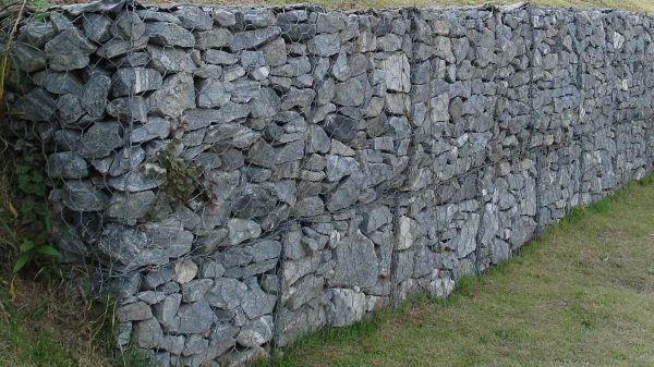 Армогрунтовая подпорная стенка